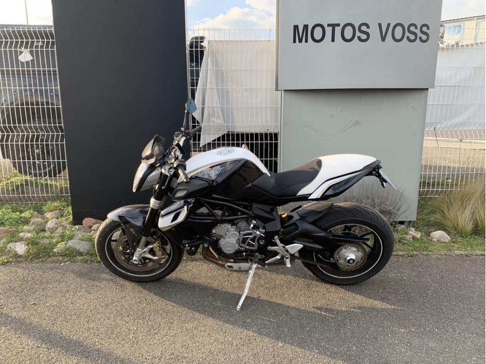 MV AGUSTA BRUTALE 800