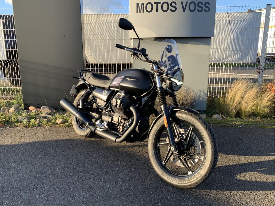 MOTO GUZZI V7 STONE