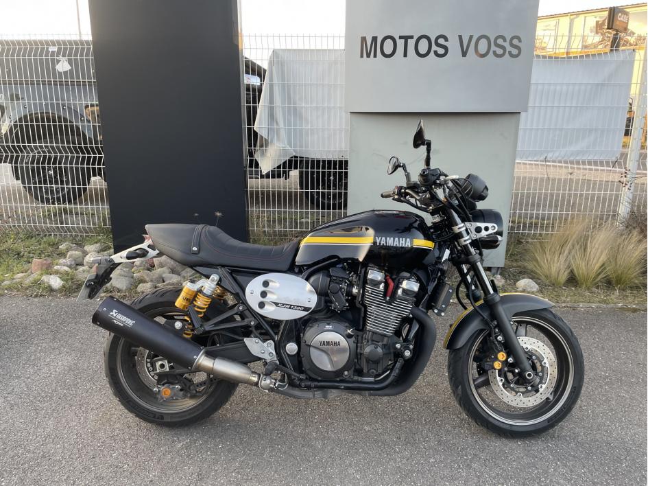 YAMAHA XJR 1300