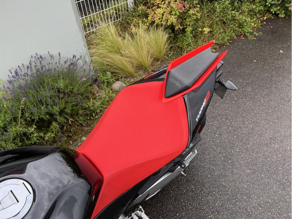 APRILIA TUONO 1100 V4 FACTORY
