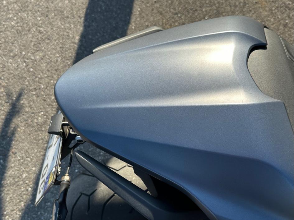 DUCATI MONSTER 821