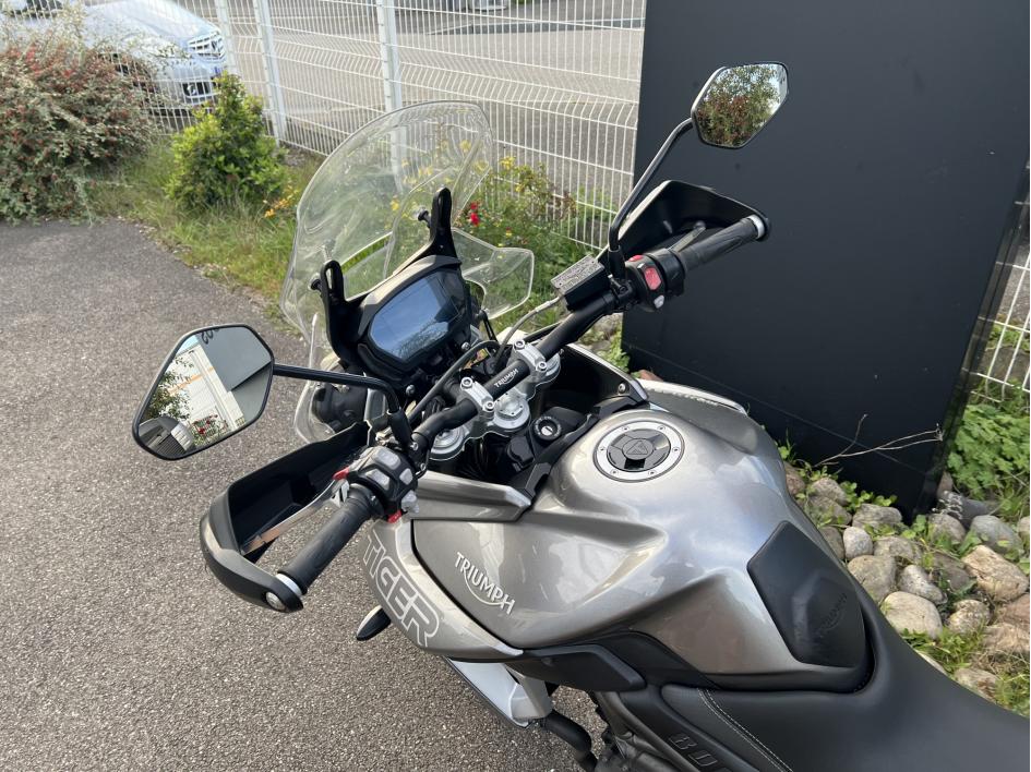 TRIUMPH TIGER 800 XRT