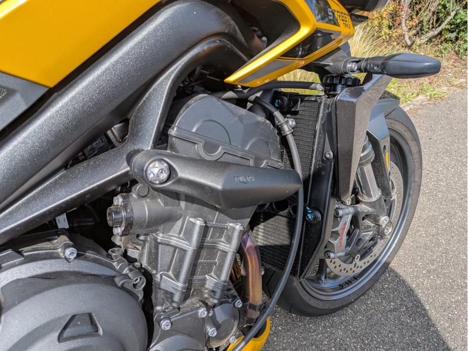 TRIUMPH STREET TRIPLE 765 RS