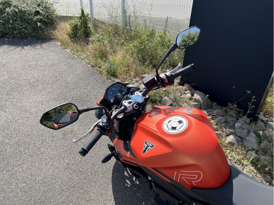 TRIUMPH STREET TRIPLE 765 R A2