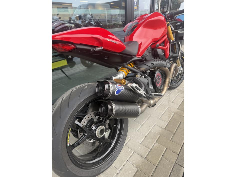 DUCATI MONSTER 1200 S