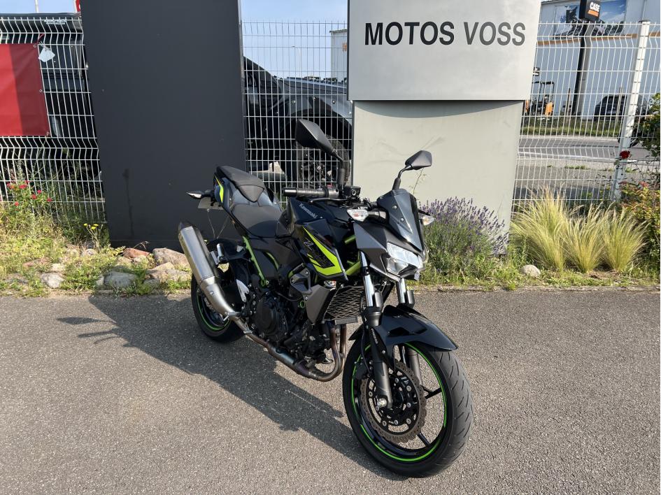 KAWASAKI Z400