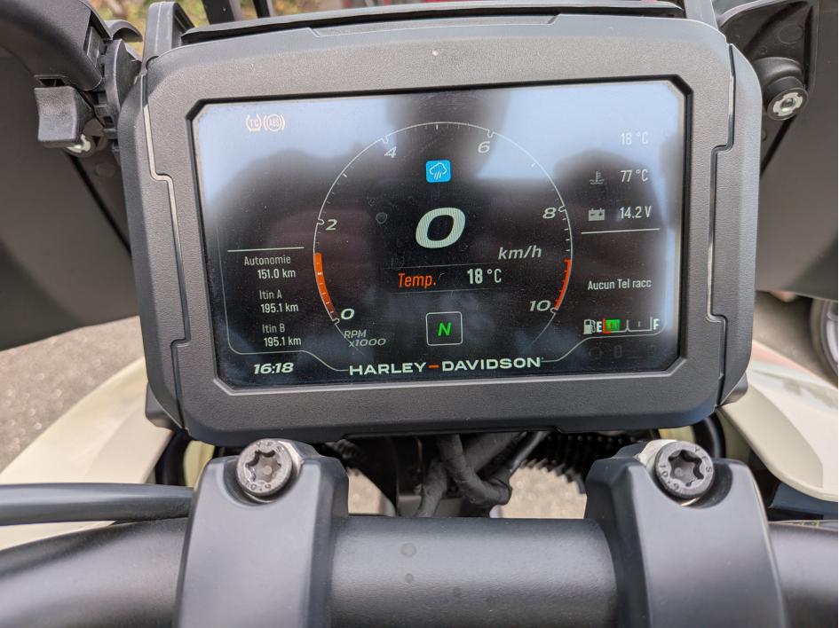 HARLEY-DAVIDSON ADVENTURE PAN AMERICA 1250 SPECIAL ARH 1ERE MAIN