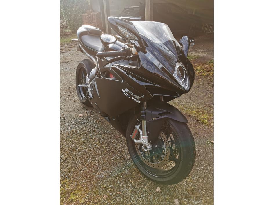 MV AGUSTA F4