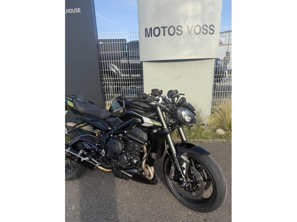 TRIUMPH STREET TRIPLE 765 RS