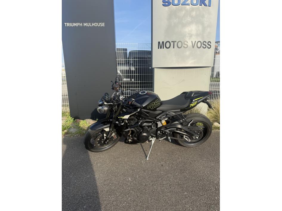 TRIUMPH STREET TRIPLE 765 RS