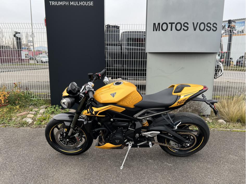 TRIUMPH STREET TRIPLE 765 RS