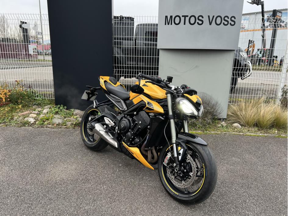 TRIUMPH STREET TRIPLE 765 RS