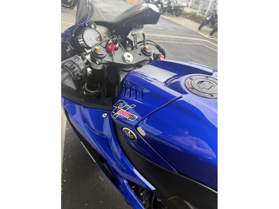 YAMAHA YZF-R6 GYTR