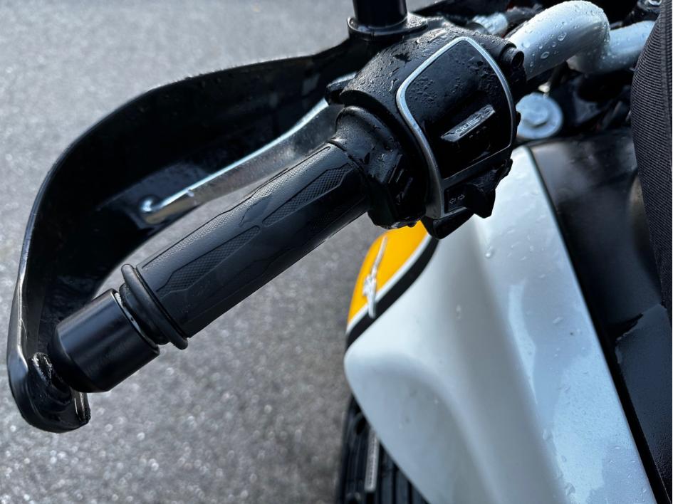 MOTO GUZZI V85 TT 850