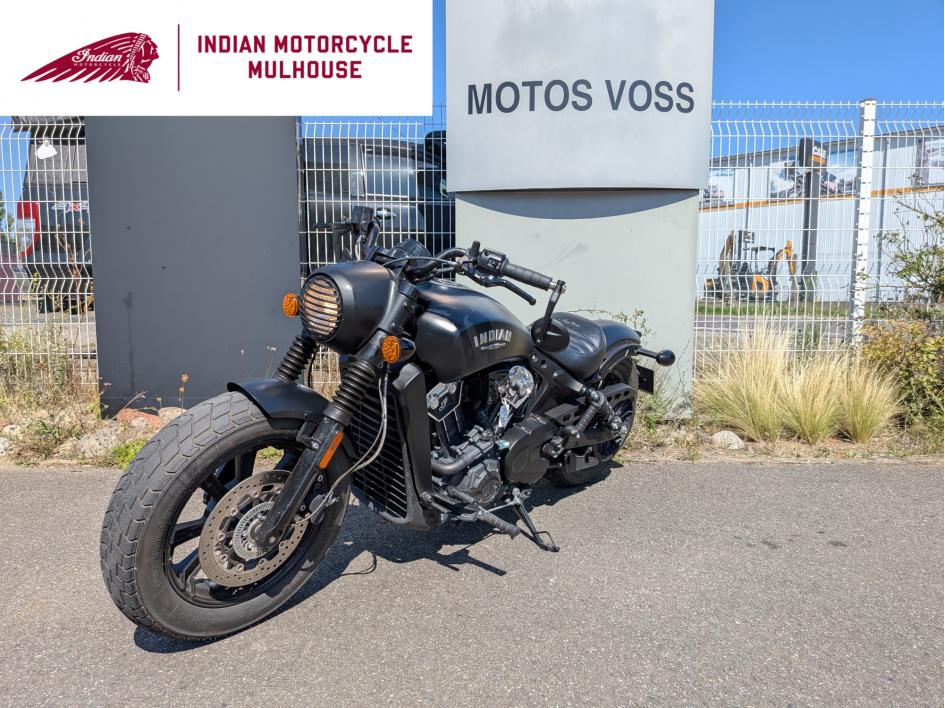 INDIAN SCOUT BOBBER STAGE 1 1ERE MAIN JEKILL AND HYDE