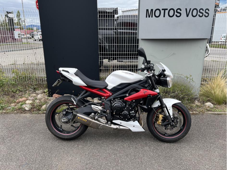 TRIUMPH STREET TRIPLE 675 R