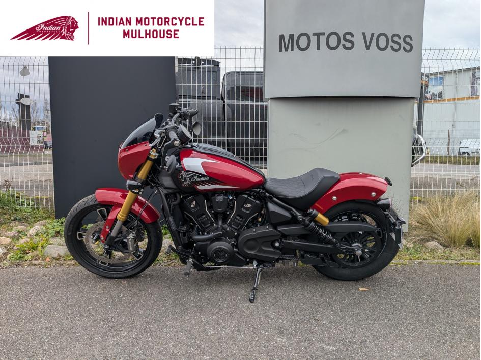 INDIAN SCOUT 101 1ERE MAIN JEKILL AND HYDE