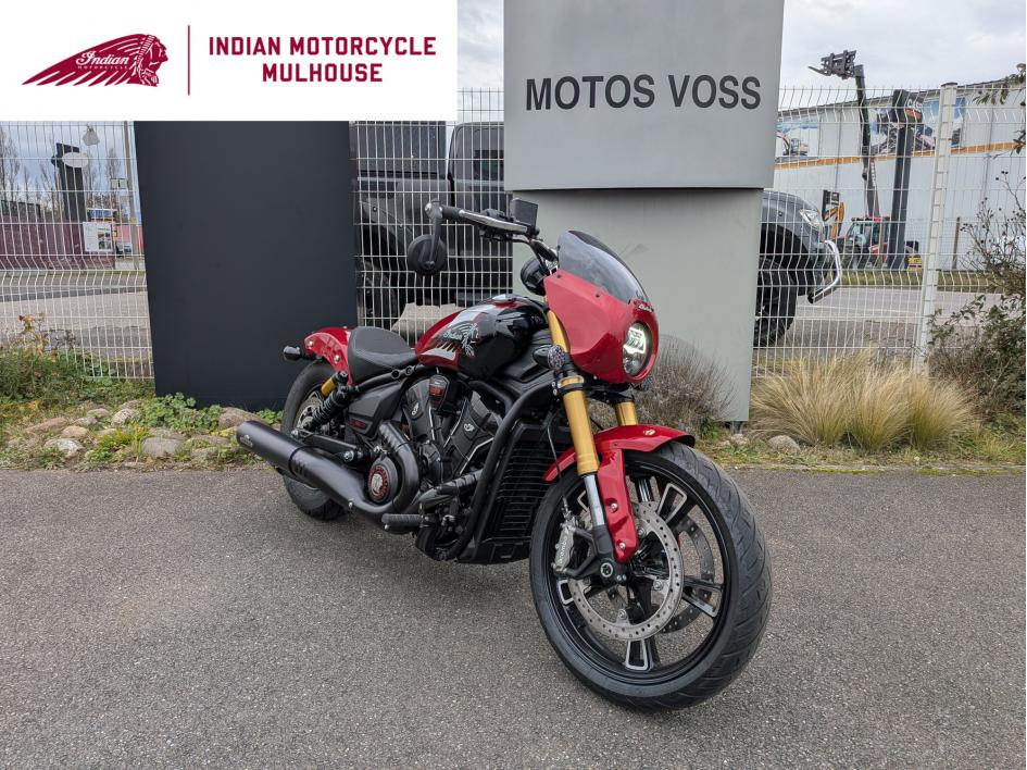 INDIAN SCOUT 101 1ERE MAIN JEKILL AND HYDE