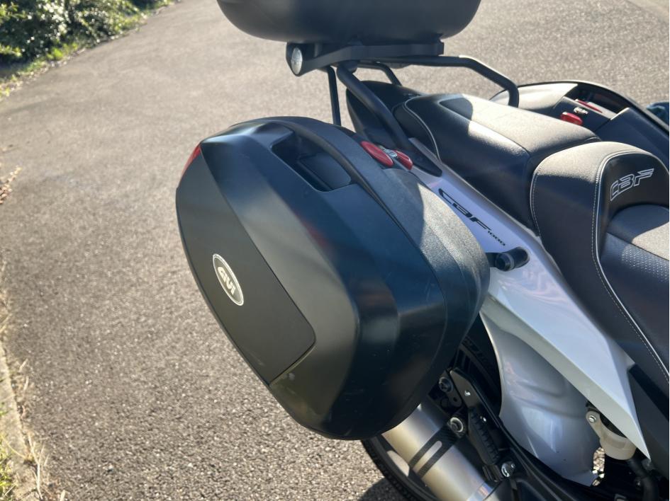 HONDA CBF 1000 FA