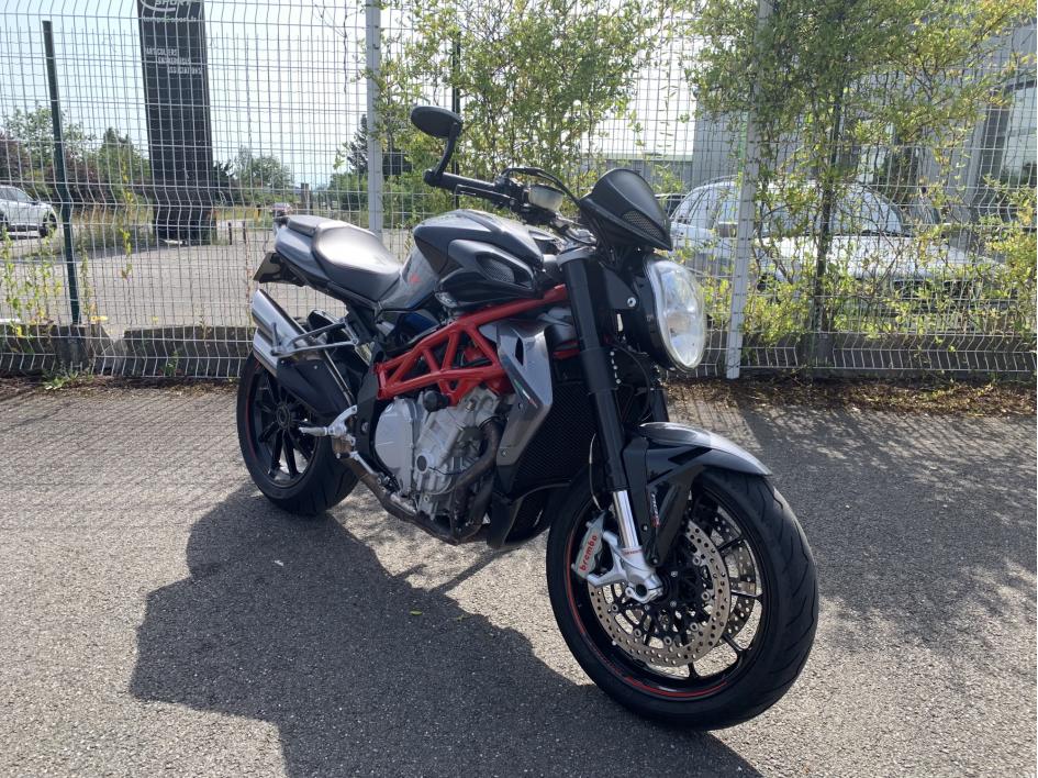 MV AGUSTA BRUTALE 1090 RR