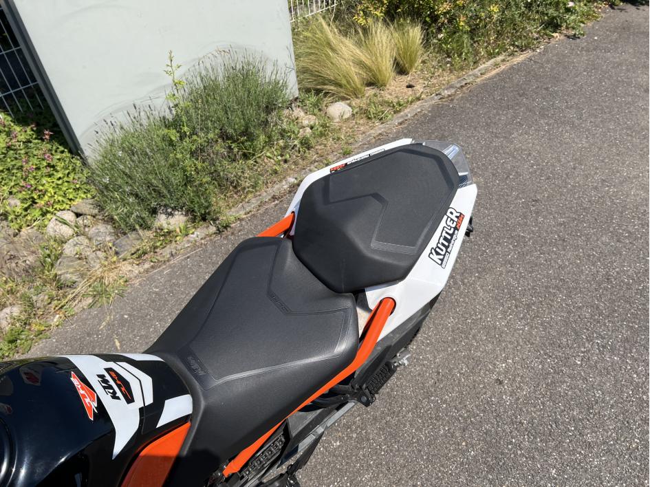 KTM 125 DUKE ABS