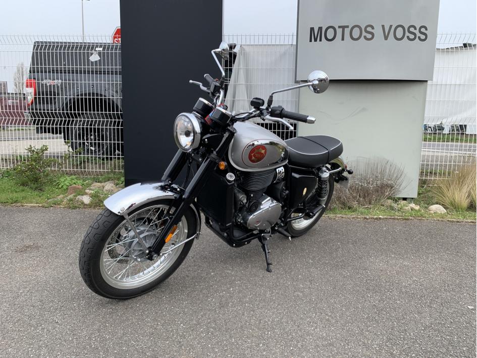 BSA GOLD STAR 650
